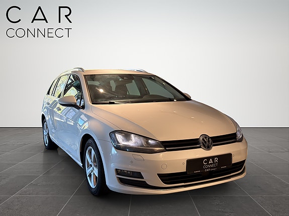 Volkswagen Golf VII 15 of 26
