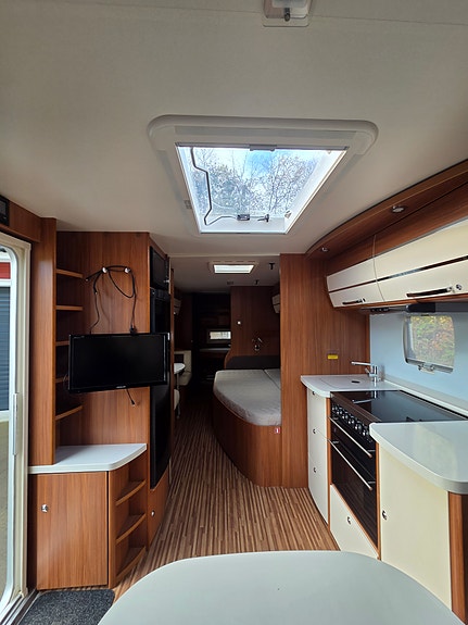 Adria Alpina 663 uk med mover og spikertelt 7 of 30
