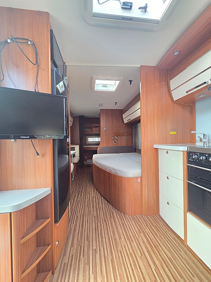 Adria Alpina 663 uk med mover og spikertelt 23 of 30
