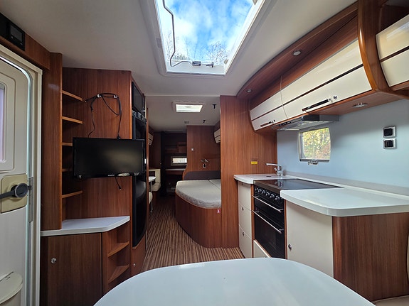 Adria Alpina 663 uk med mover og spikertelt 8 of 30
