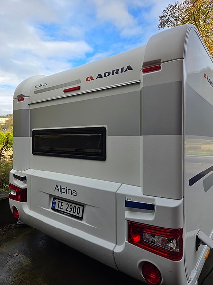 Adria Alpina 663 uk med mover og spikertelt 5 of 30