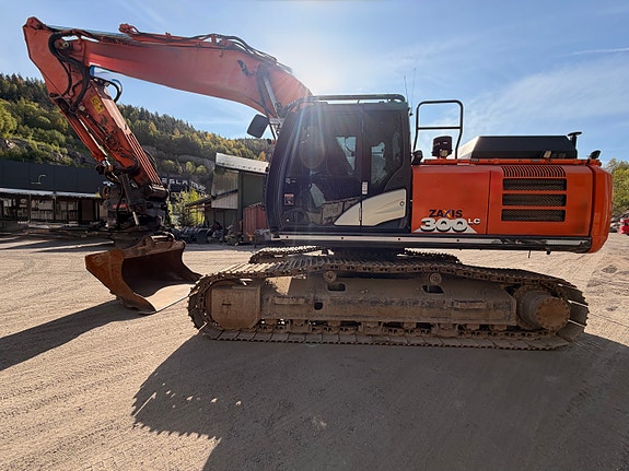 Hitachi ZX300LC-6 Meget godt utstyrt