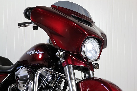 Harley-Davidson Street Glide Special, NB! Kun gått 830 mil 14 of 23