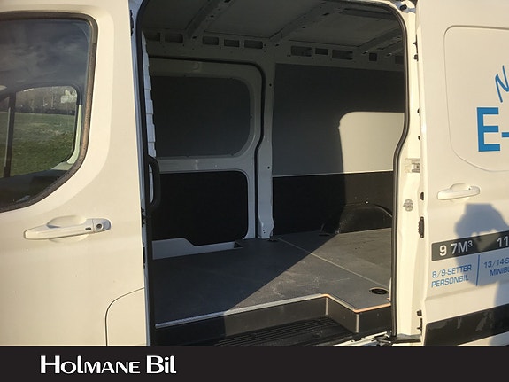 Maxus e-Deliver 9 5 of 30