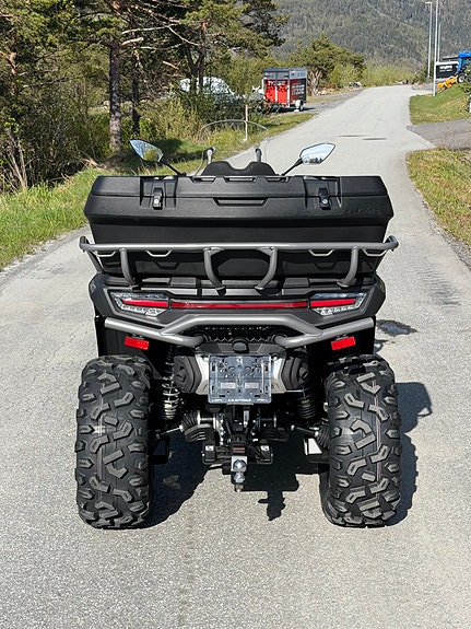 CFMOTO CFORCE 1000 OVERLAND - ABS 105KM/H VARME I SETE, HOLKER OG GASSTOMMEL - FANGERE - BAGASJEBOKS - VINDSKJERM - BUKPLATE 23 of 30