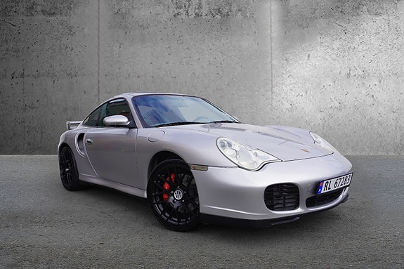 Porsche 911 Turbo 14 of 30