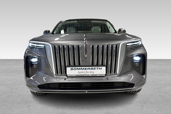 Hongqi E-HS9 5 hos Sommerseth
