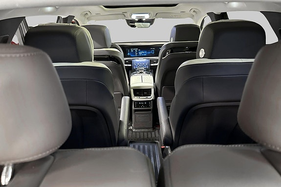 Hongqi E-HS9 28 hos Sommerseth
