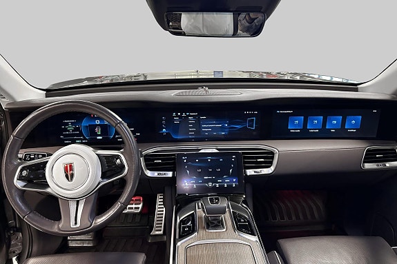 Hongqi E-HS9 14 hos Sommerseth