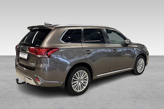 Mitsubishi Outlander 10 hos Sommerseth