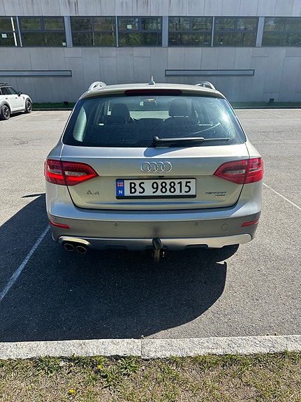 Audi A4 allroad 4 of 16