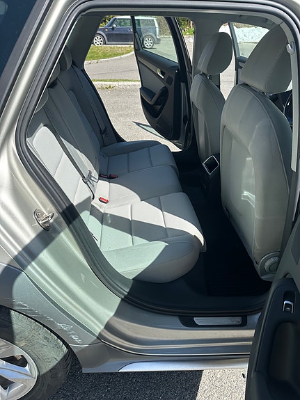 Audi A4 allroad 10 of 16