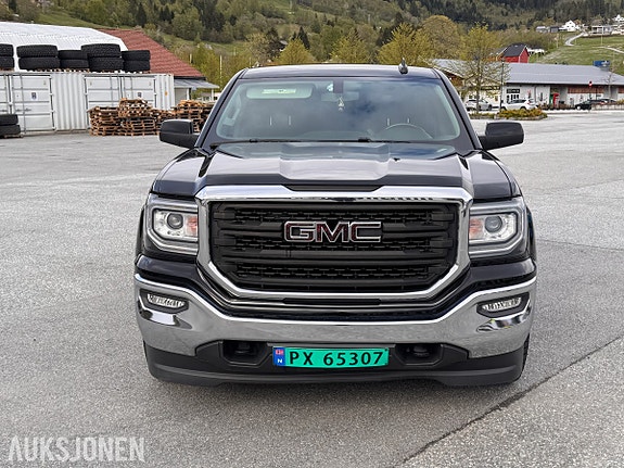 GMC Andre 2 of 30
