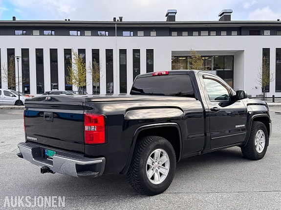 GMC Andre 4 of 30