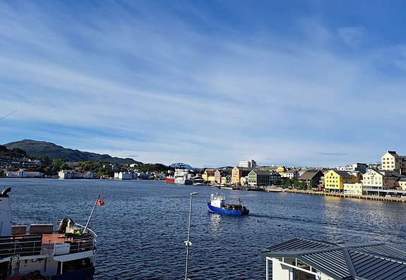 Vår arbeidsbåt Havnebris brukes til både interne og eksterne oppdrag.