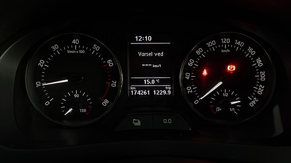 Skoda Rapid 13 of 19