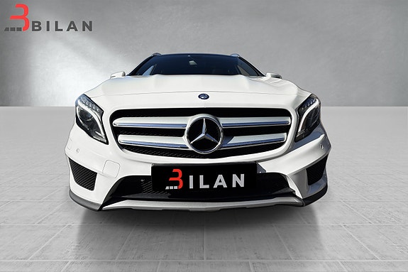 Mercedes-Benz GLA220 d 21 of 30