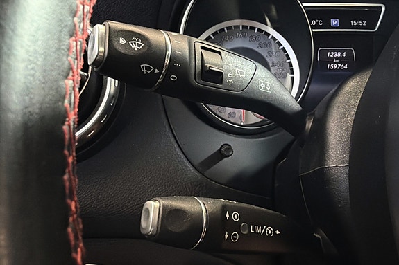 Mercedes-Benz GLA220 d 27 of 30