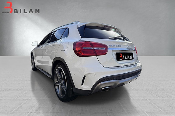 Mercedes-Benz GLA220 d 9 of 30
