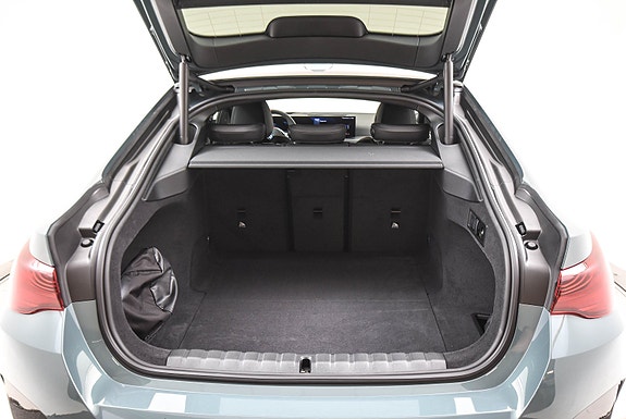 BMW i4 5 of 5
