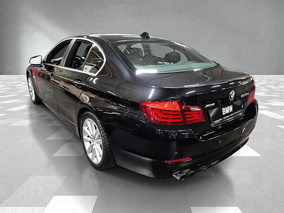 BMW 3 of 5