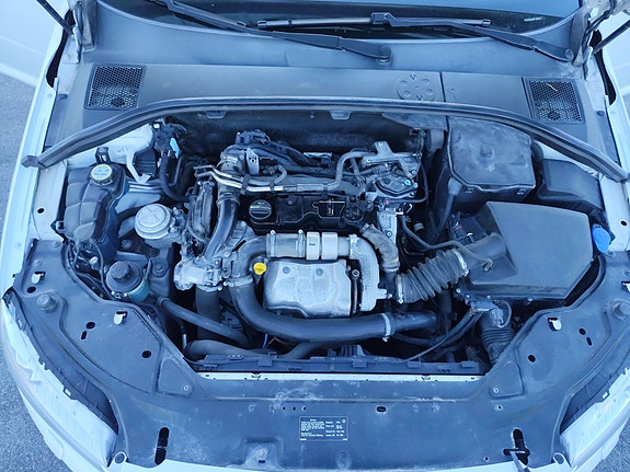 Volvo V70 9 of 24
