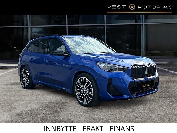 BMW iX1