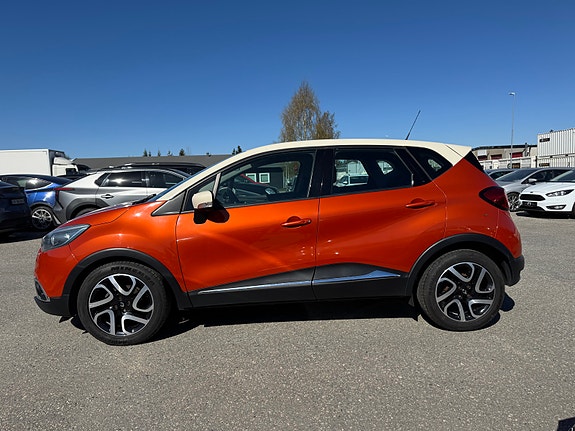 Renault Captur 2 of 5