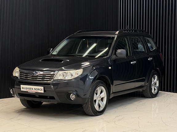 Subaru Forester 2 of 5