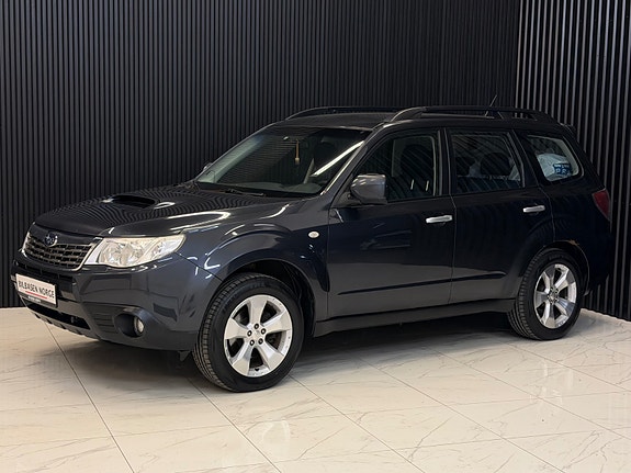 Subaru Forester 3 of 5