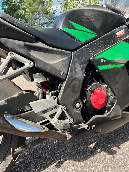 Daelim Roadwin VJ 125 R 6 of 6