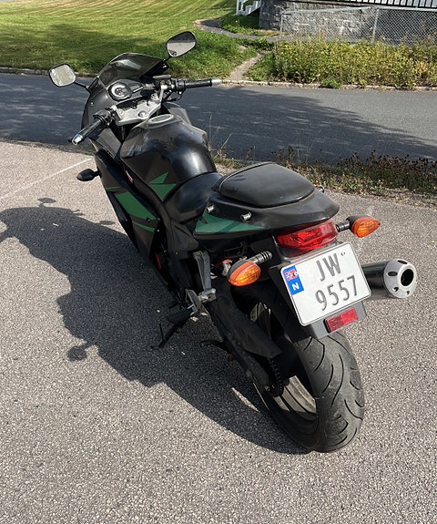 Daelim Roadwin VJ 125 R 4 of 5