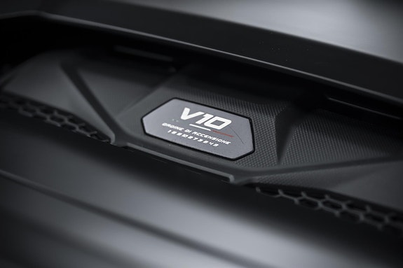Lamborghini Huracan 15 of 30