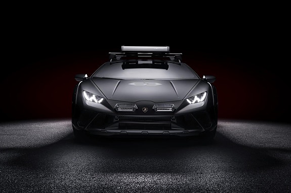 Lamborghini Huracan 11 of 30