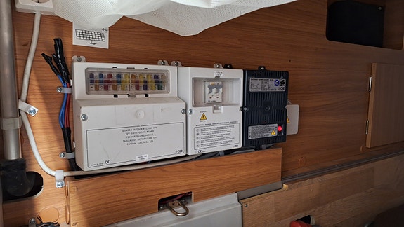 Rapido 10000DFH - Solcelle x 2 - Aircondition - Alde 10 of 30