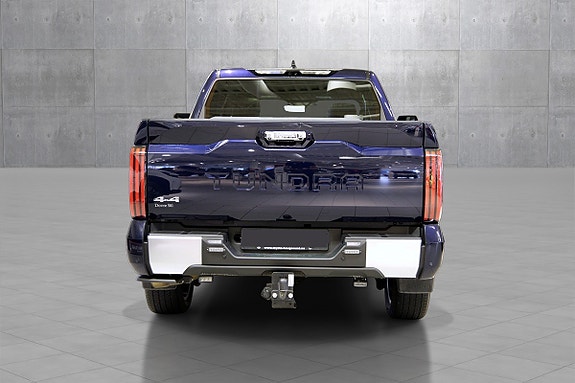 Toyota Tundra 5 of 5