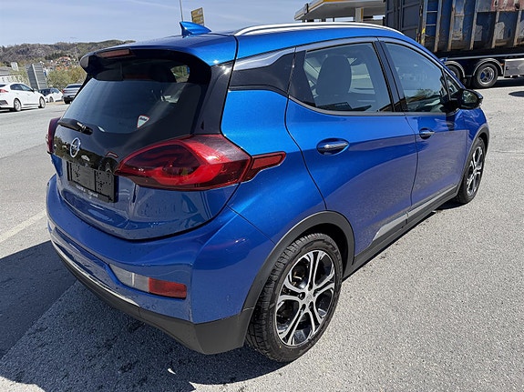 Opel Ampera 4 of 5