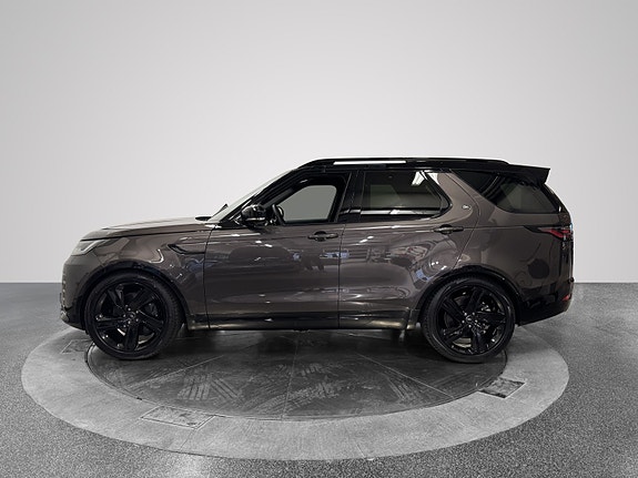 Land Rover Discovery 4 of 5