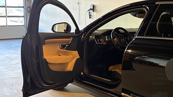 Volvo S90 5 of 5