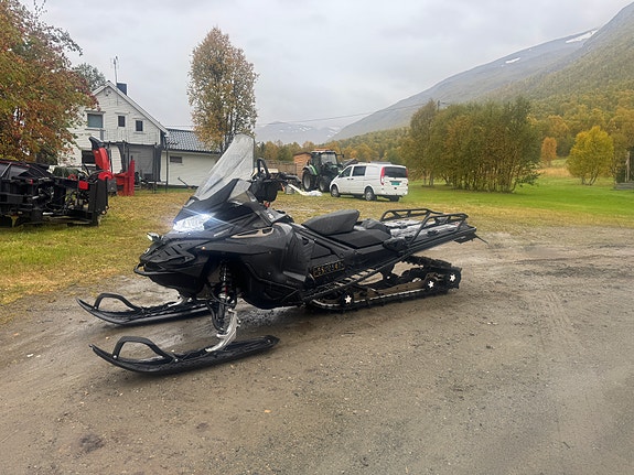 Lynx 49 Ranger 900 ACE ST 17 of 18