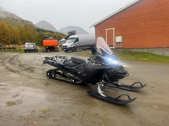 Lynx 49 Ranger 900 ACE ST 15 of 18