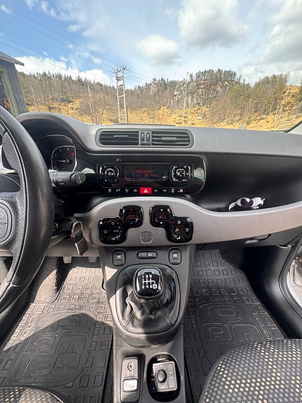 Fiat Panda 9 of 17