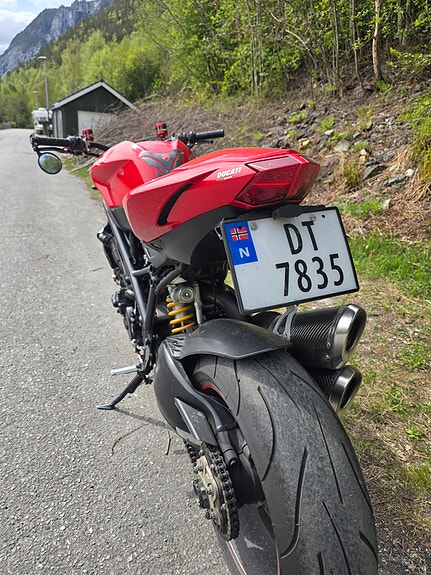 Ducati Streetfighter 9 of 16