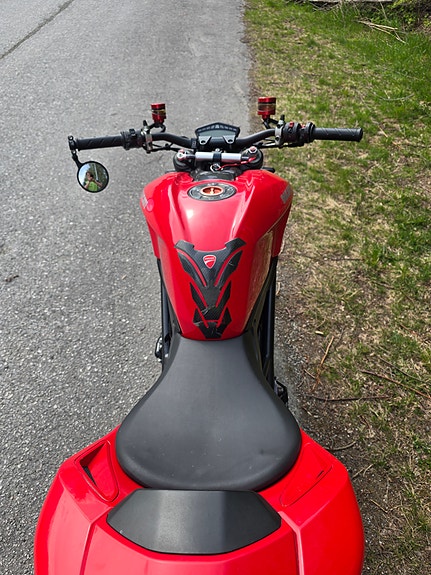 Ducati Streetfighter 13 of 16