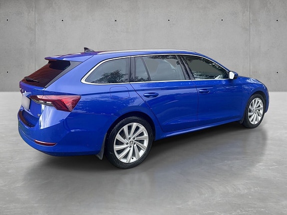 Skoda Octavia 5 of 5