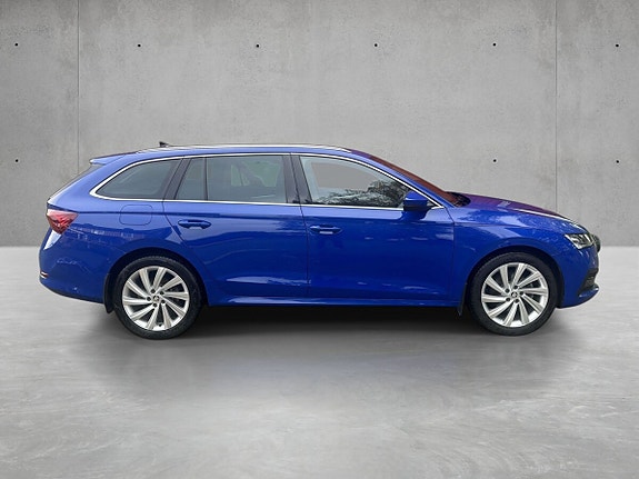 Skoda Octavia 4 of 5