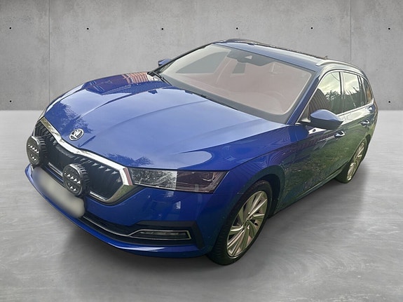 Skoda Octavia 3 of 5
