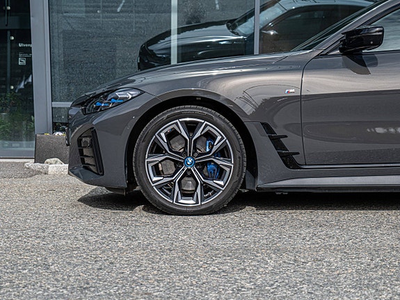 BMW i4 5 of 5
