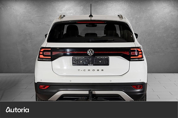 Volkswagen T-Cross 4 of 5