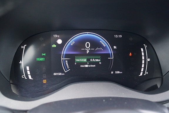 Toyota Yaris 21 of 30